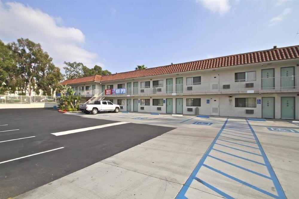 Motel 6-Rhome, Tx Ngoại thất bức ảnh