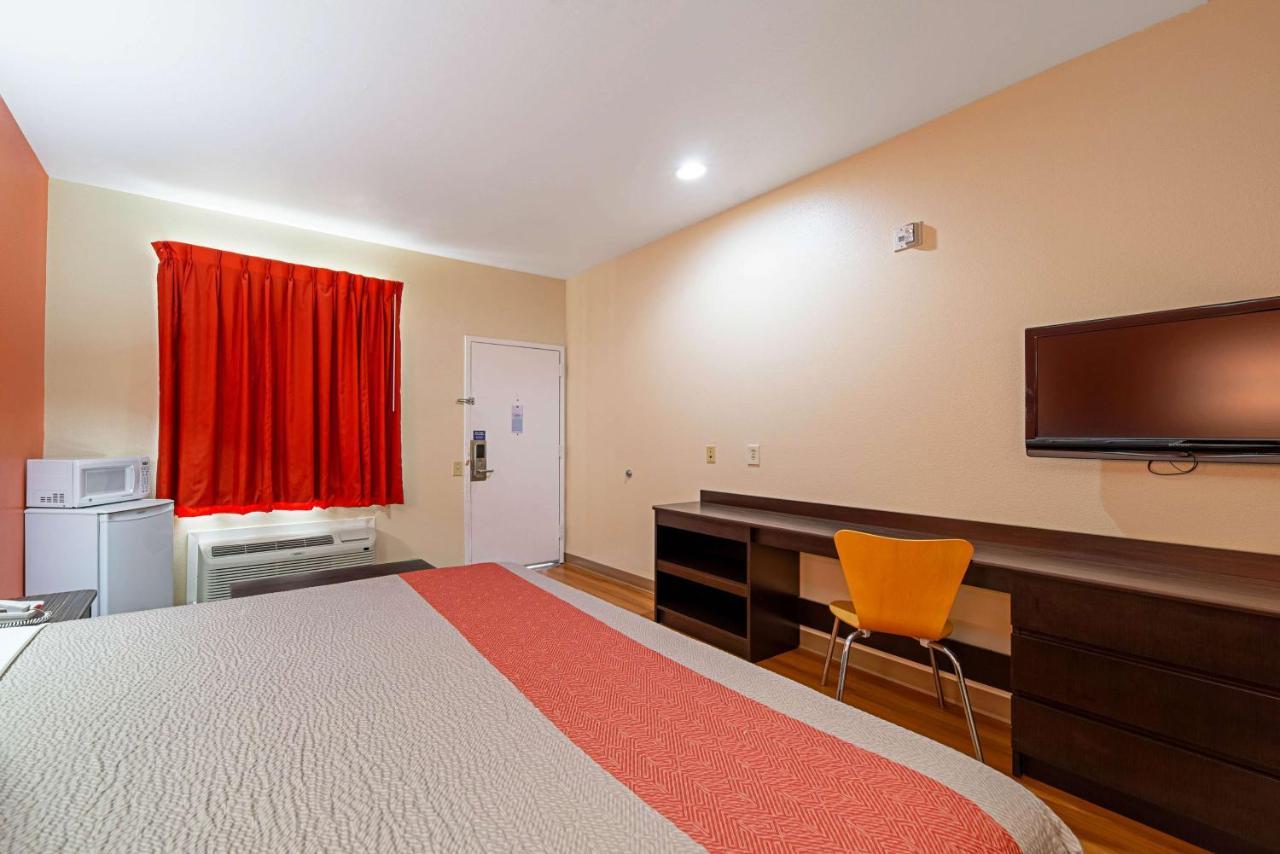 Motel 6-Rhome, Tx Ngoại thất bức ảnh